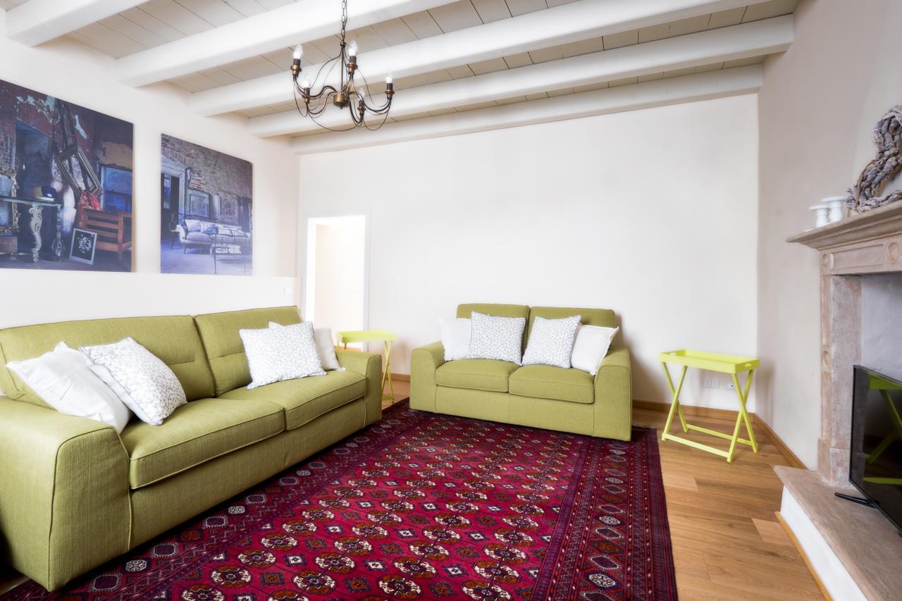 Dall Ingles Bed&Breakfast Cavriana Esterno foto